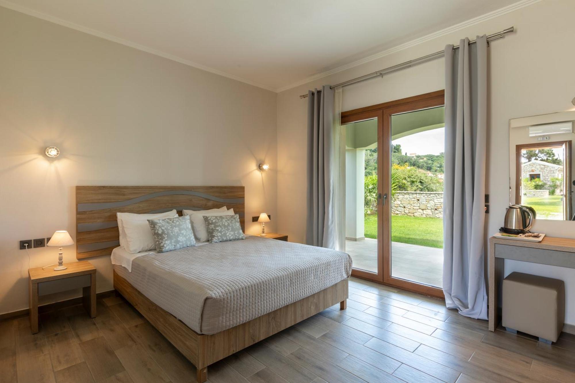 Erikousa Palace Eríkusza Kültér fotó