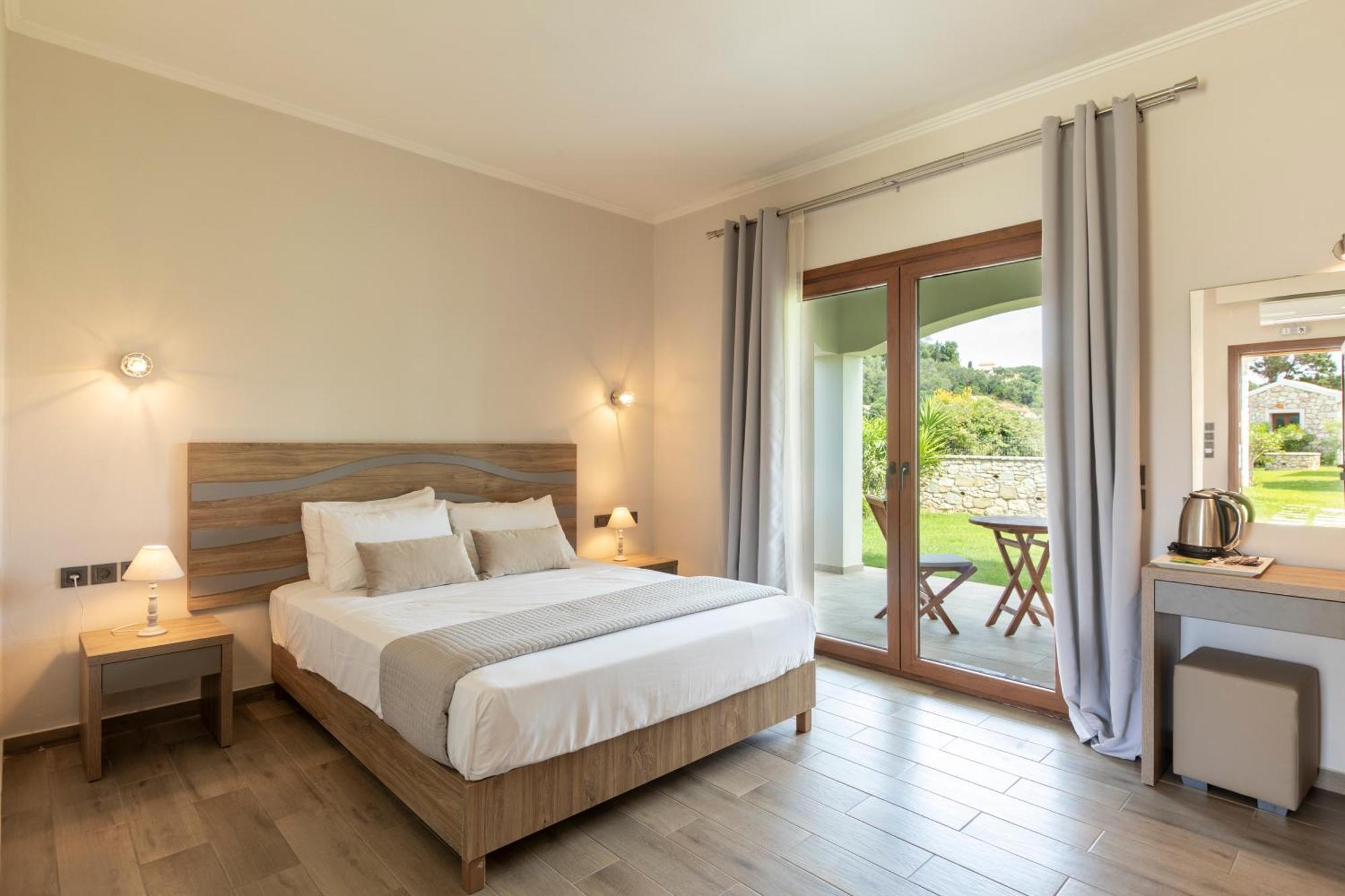 Erikousa Palace Eríkusza Kültér fotó